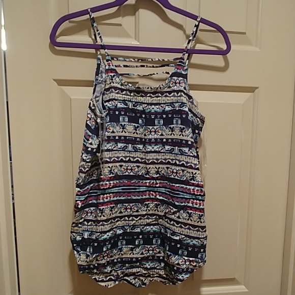 NWT Blue patterned tank - Picture 2 of 2